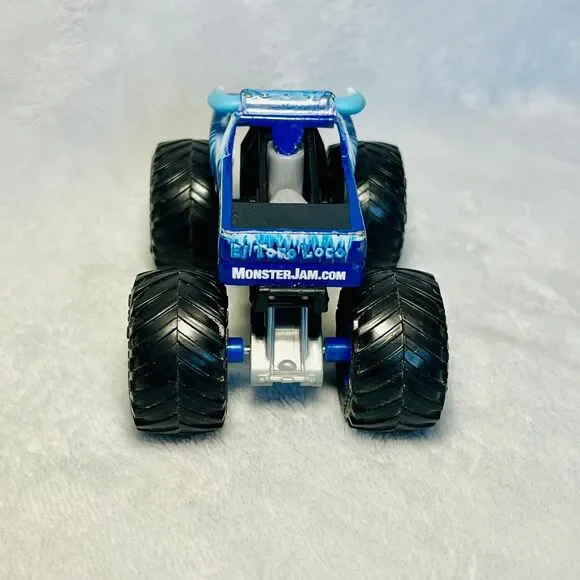 Monster Jam Hot Wheels Truck Diecast El Toro Loco Fire and Ice 1:64 Rare… - Picture 4 of 4